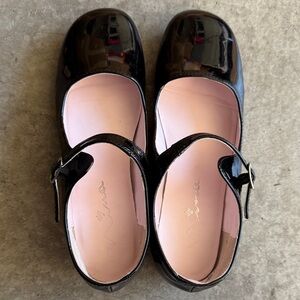Nina Black Patent Mary Jane Dress Shoes - Size 2M, Eur 32.5